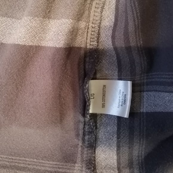 Plaid button-down grey shirt - Picture 3 of 9